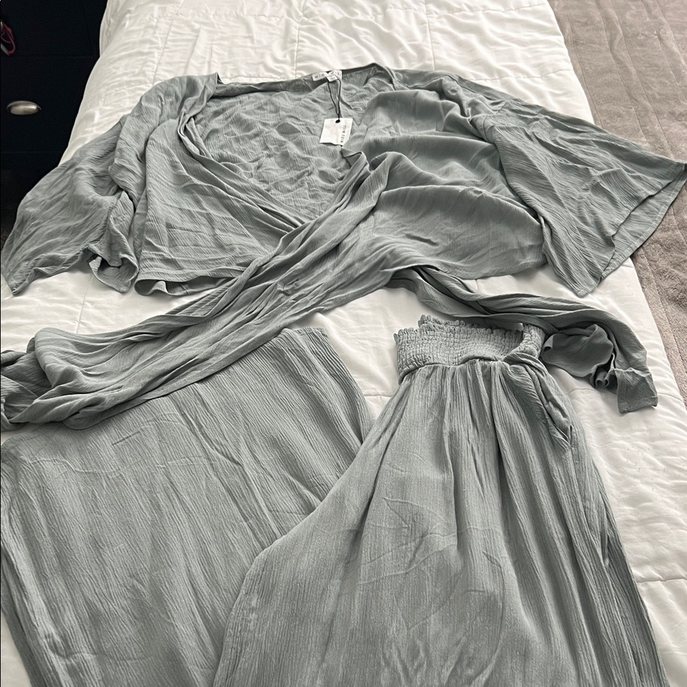 Zara Gray Women's Robe Set